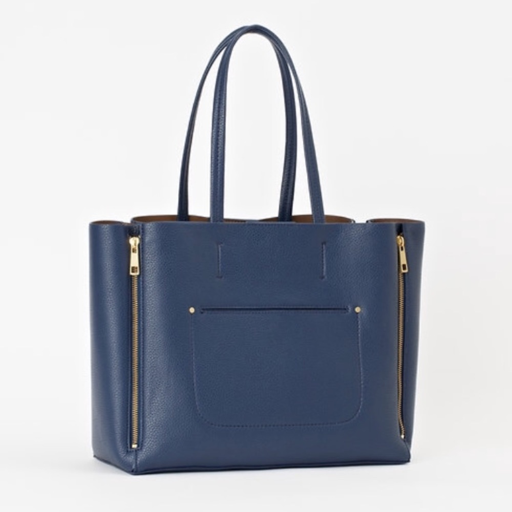 Sold ** Ann Taylor Large Signature Tote Navy Blue